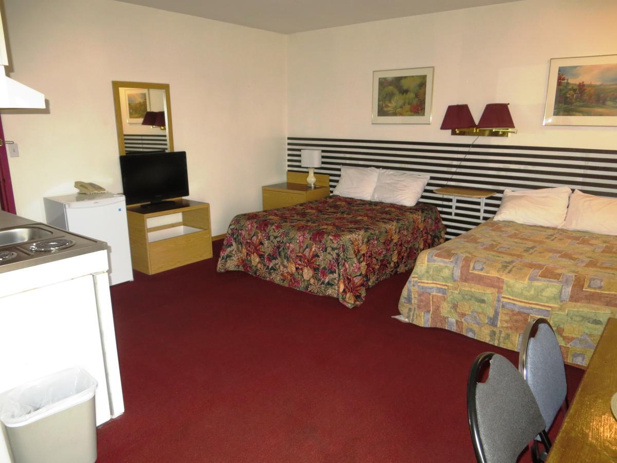 Macklin Motor Inn Buitenkant foto