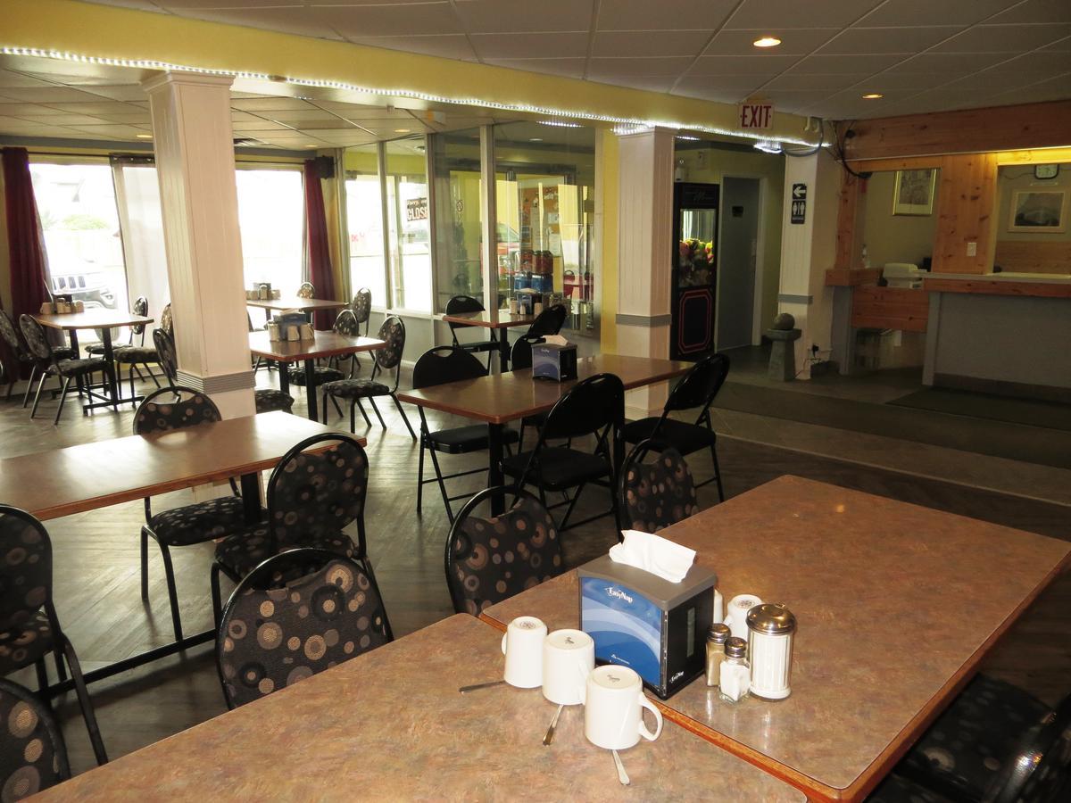 Macklin Motor Inn Buitenkant foto
